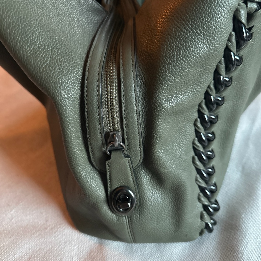 COACH Edie 31 Jumbo Whiplash Pebbled Leather Turnlock Surplus Green Shoulder Bag - Picture 12 of 16